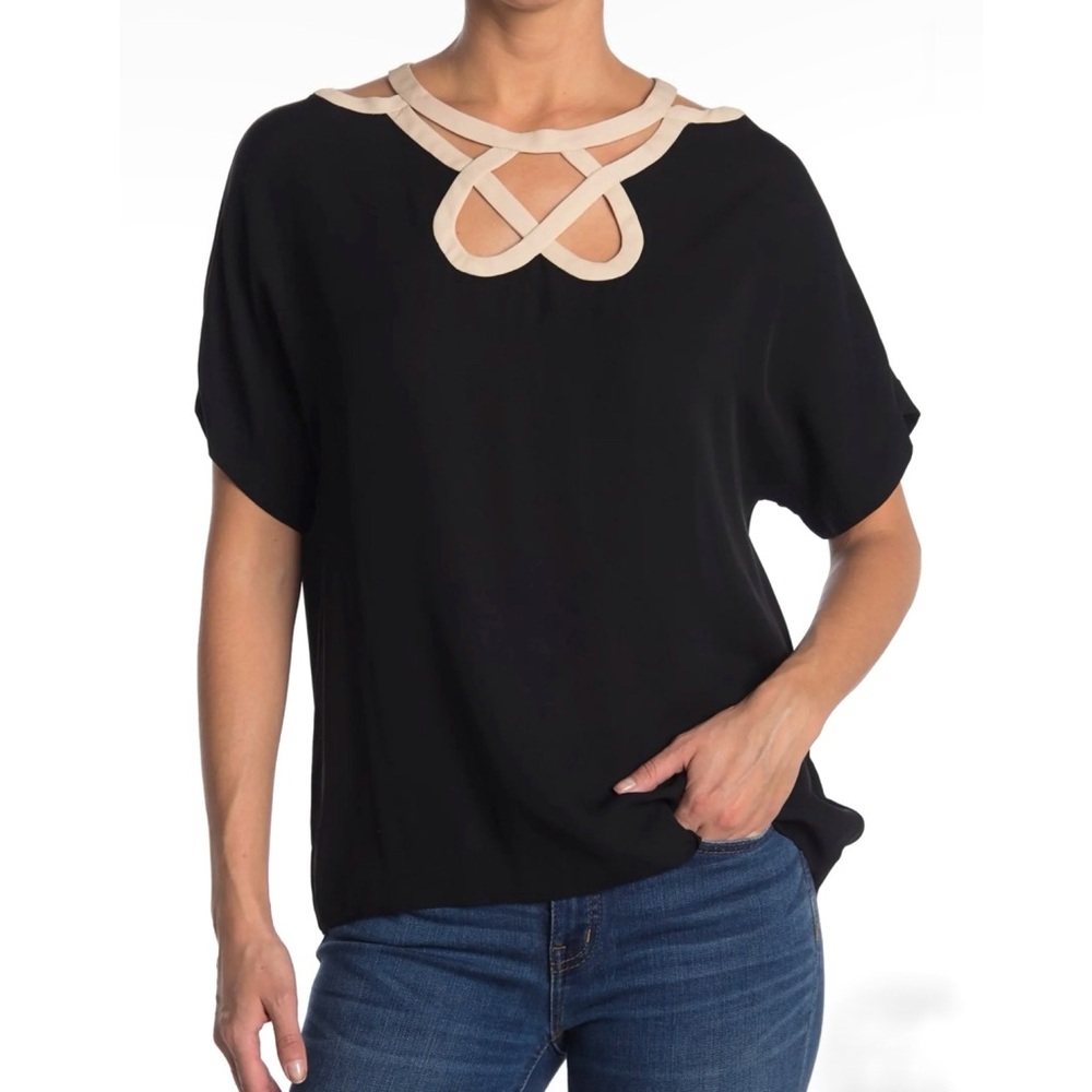 DIANE VON FURSTENBERG Short Sleeve Silk Cutout Blouse Women's Size Small